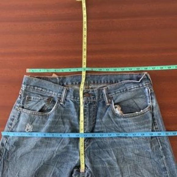 Men’s 559 Levi’s mom jeans - Picture 8 of 9